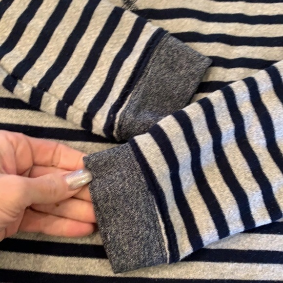 Levi’s gray blue striped long sleeve warm simple sweater - Picture 9 of 11